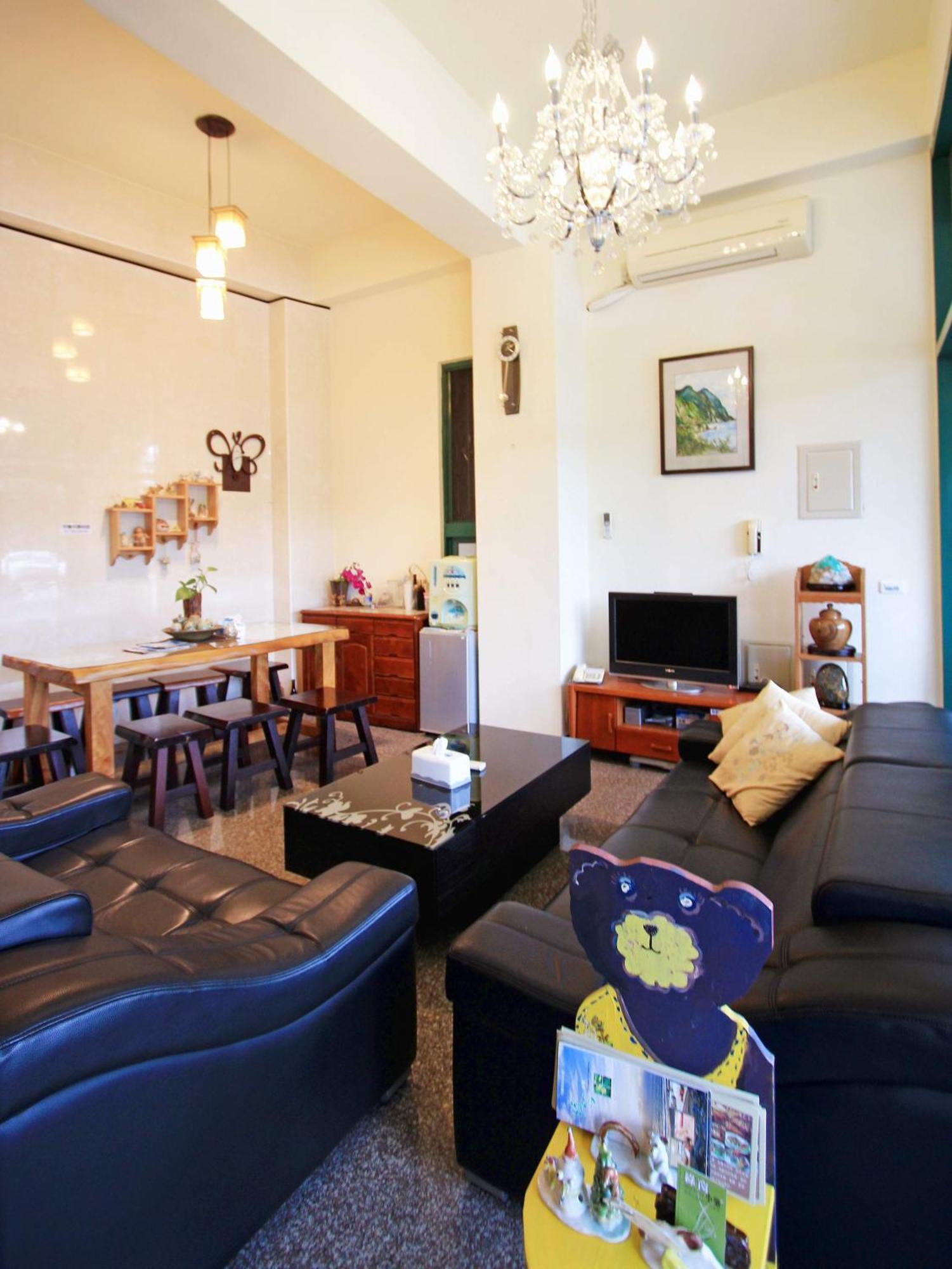 Green Window Homestay綠窗小築天安居民宿 Hualien Exterior foto